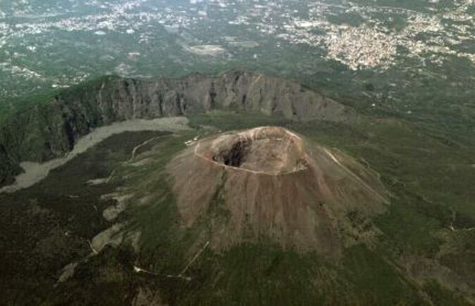 Mt. Vesuvius and Pompeii Full-Day Tour from Sorrento - Pompeii and Vesuvius From Sorrento, The Real Rhythm of the Day