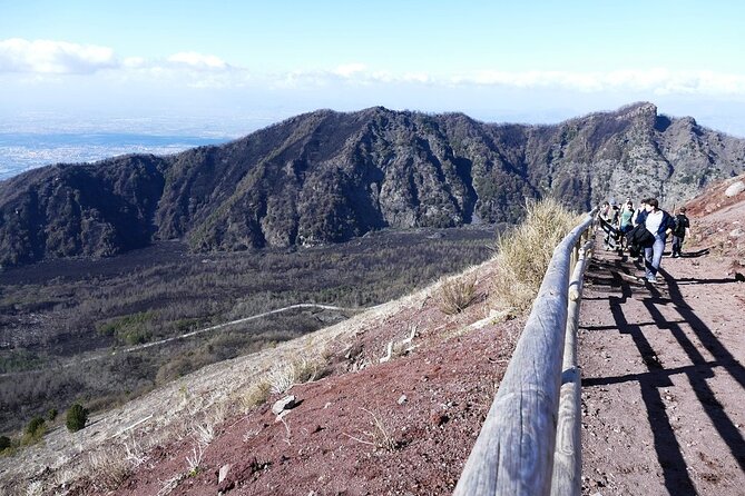 Mt. Vesuvius and Pompeii Full-Day Tour from Sorrento - Lunch Pizza and a Drink, Why It Works Here (Even When It Is Not Perfect)