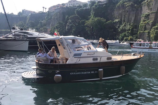 One day tour Capri - Lunch on Capri, Then Terra Ferma on Foot
