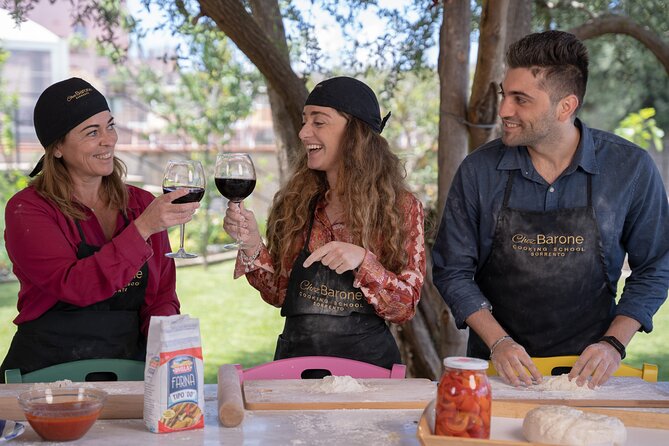 Pasta and Pizza Master Class with Pick Up in Sorrento - Teaching style, group vibe, and what you get to take home