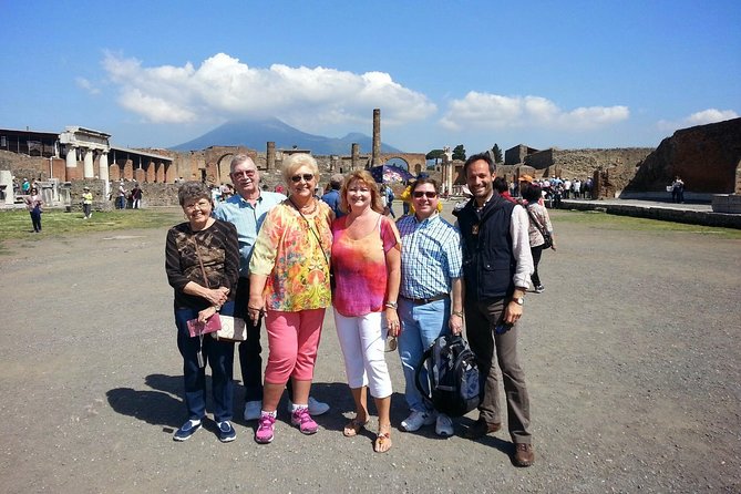 Pompeii & Amalfi Coast Private Tour: Archaeologist-led, Flexible - Entering Pompeii the cinematic way: Porta Marina