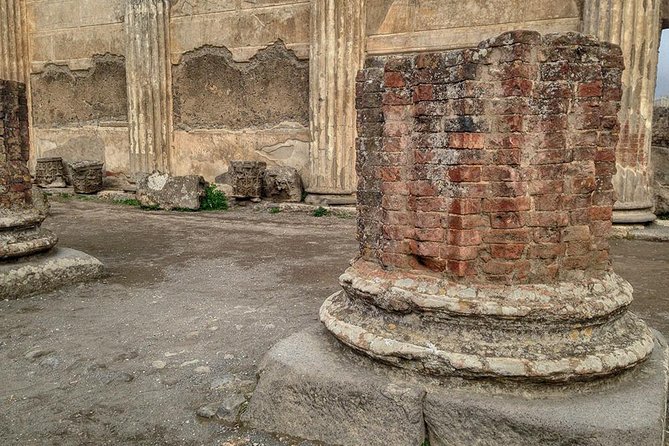 Pompeii and Amalfi Coast Private Day Trip with Pick Up - Furore fjord stop: a quieter Amalfi break on the drive