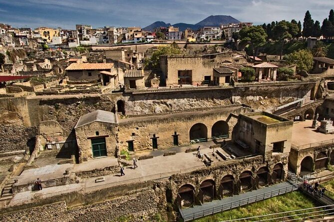 Pompeii and Herculaneum from Sorrento or Naples - What the schedule actually feels like in real time