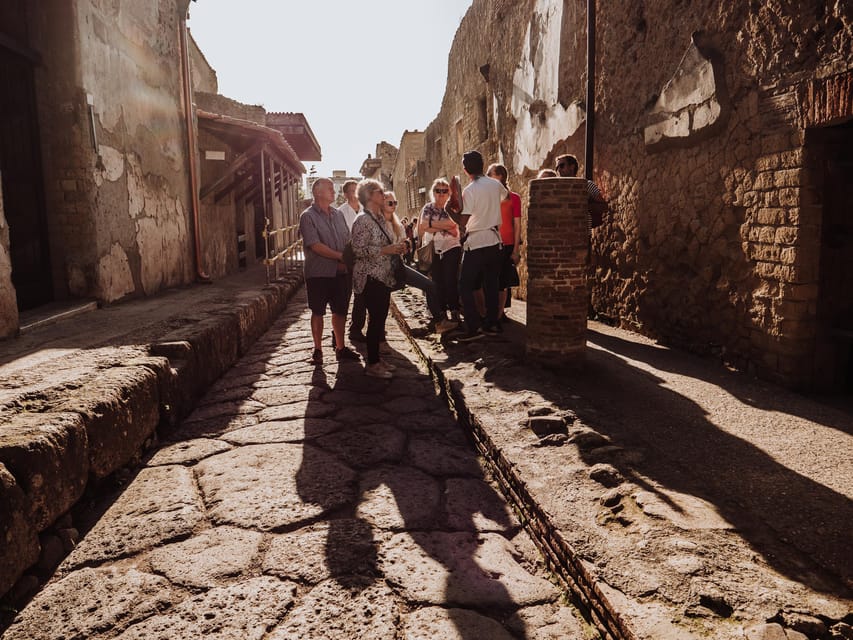 Pompeii and Herculaneum small group excursion from Sorrento - Meeting at Piazza Angelina Lauro: how to start without stress