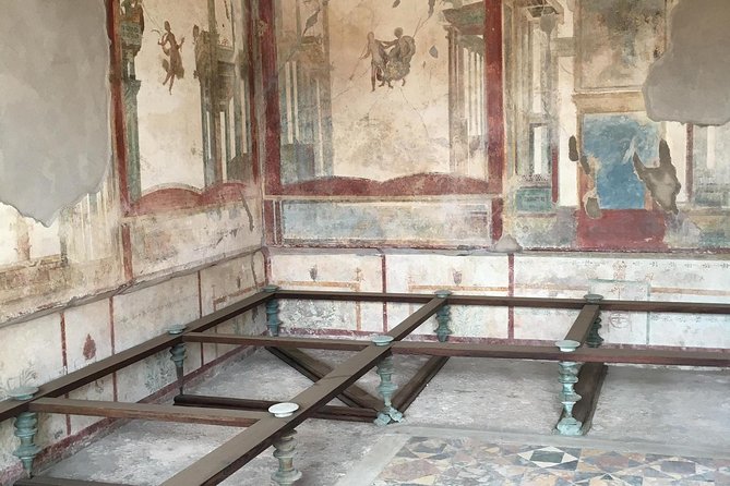 Pompeii and wine testing from Naples or Sorrento - Price and logistics: what $333.94 buys you