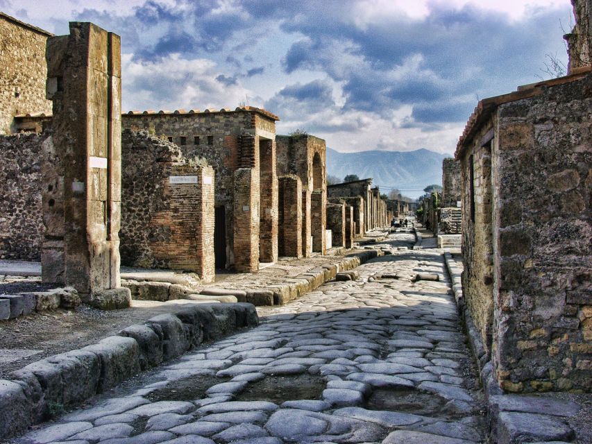 Pompeii Half-Day Coach Tour from Sorrento - The Scenic Coach Ride Around the Bay of Naples