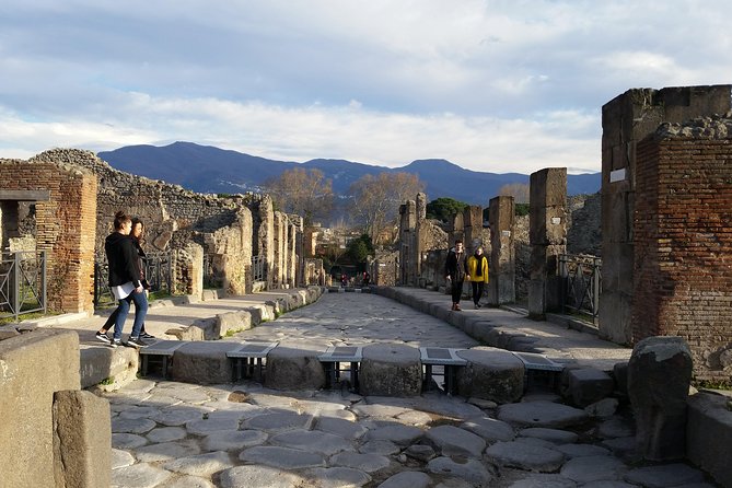 Pompeii Herculaneum - A tight-day plan that still feels human
