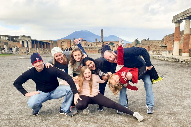 Pompeii, Herculaneum and Winery on Vesuvius with an Archaeologist - Casa dei Vettii and the restored fresco shock