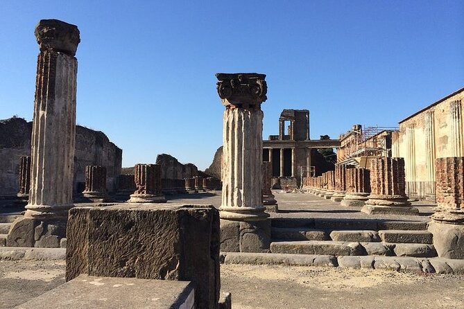 Pompeii, Herculaneum & Wine Tour, with Licensed Guide included - How the day flows from Sorrento, without the chaos
