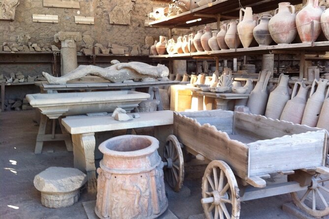 Pompeii, Herculaneum & Wine Tour, with Licensed Guide included - Cantina del Vesuvio winery: Lacryma Christy with Vesuvius views