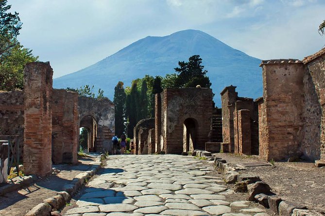 POMPEII Skip-the-Line Tour from Sorrento - Pompeii for Two Hours: How to Make the Most of Your Guided Time