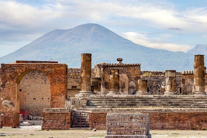 Pompeii, Vesuvius & Wine Tasting - Who This Tour Fits Best