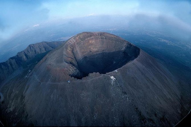 Pompeii-Vesuvius-Wine tour from Sorrento, licensed guide included - Quick tips before you go