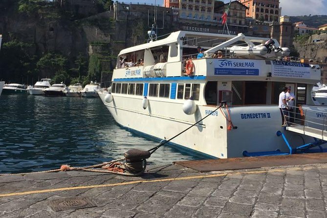 Positano & Amalfi Day Cruise From Sorrento, Seiano or C.Stabia - Port Reality Check: Boarding Can Feel Like a Contact Sport
