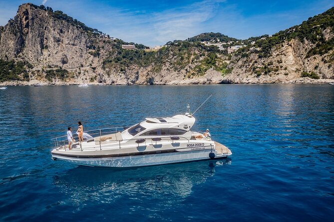 Positano and Amalfi Coast Private Tour with Yacht - Positano from the water: a 30-minute reality check