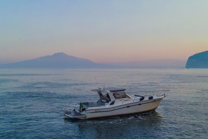 Private 4-Hour Boat Tour to Capri island with limoncello tasting - Lighthouses and Bourbon fort paths
