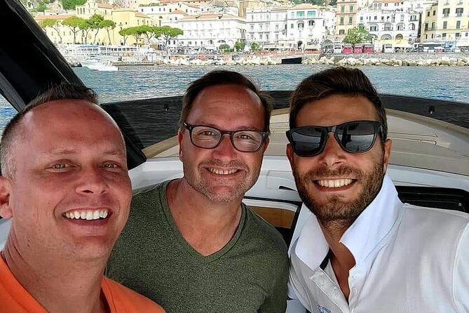 Private Amalfi Coast Private Full Day with a Gozzo Apreamare 35ft - Why a 35ft Gozzo Apreamare works so well on the Amalfi Coast