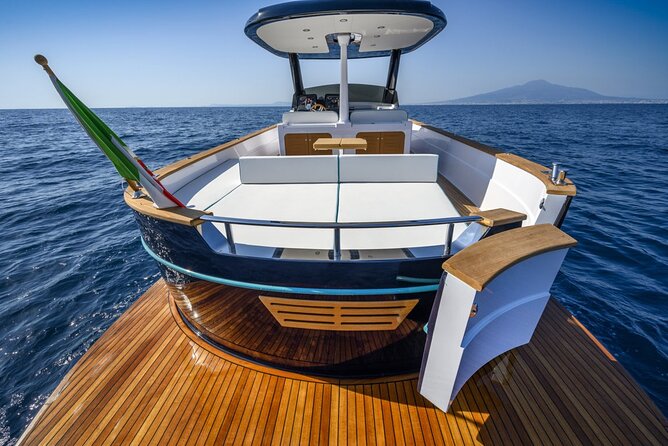 Private Amalfi Coast Private Full Day with a Gozzo Apreamare 35ft - Stop 5: Spiaggia di Tordigliano, 50 minutes of quiet water time