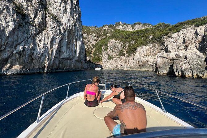 Private Boat Tour to Capri's Hidden Gems with Local Skipper - Photo timing and what to prioritize if you only care about the icons