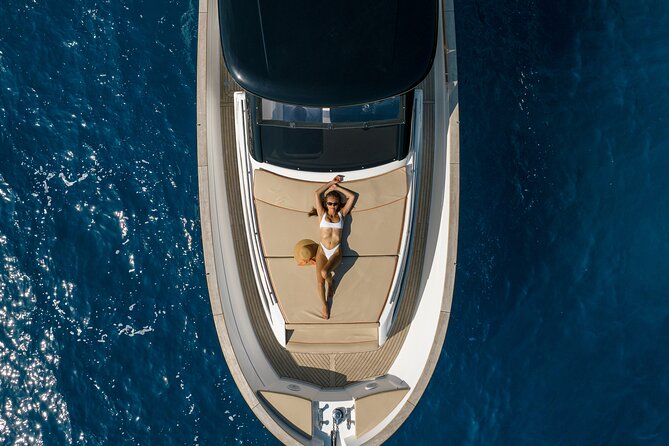 Private Capri Boat Tour in a Luxury Gozzo Apreamare 35ft - The Luxury Boat and Why It Matters for Your Day