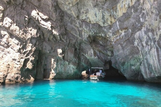 Private Capri Luxury Boat Experience: Cruise, Swim & Sunbathe - The Full Day Rhythm: Amalfi Coast Cruising and Capri Time