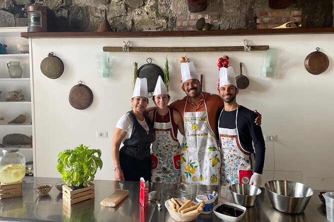 Private Cooking Class in Sorrento & garden visit. - From the garden to the kitchen by the water