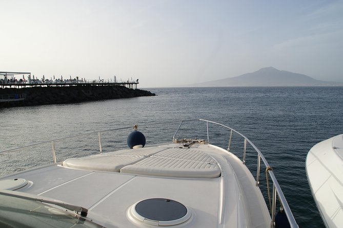 Private Cruise to Capri from Sorrento - yacht 50' - What is included on board (and what you will pay for yourself)
