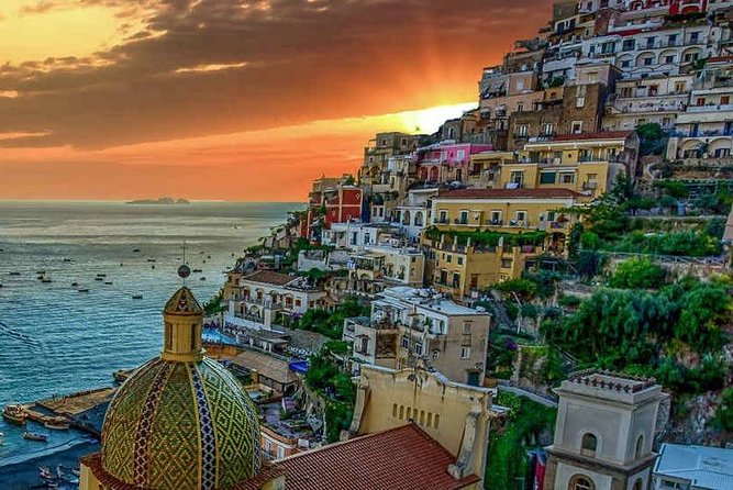 Private driver Sorrento - How the private format really works: pickup, WiFi, and English narration