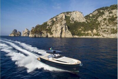 Private Ischia & Procida Tour FD with a Gozzo Apreamare 35ft