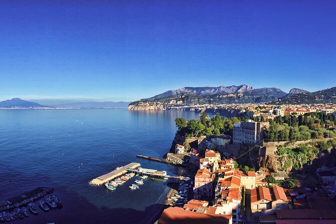 Private Sunset Boat Tour with Aperitif from Sorrento - Pickup and meeting point: how to keep it stress-free