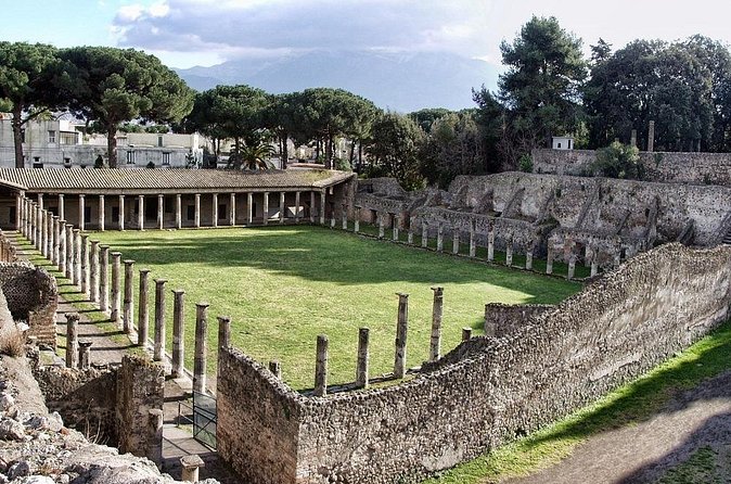 Private Tour: Ancient Pompeii and Horseback Ride on Mt Vesuvius - The Vesuvius National Park horseback day: slow air, big views