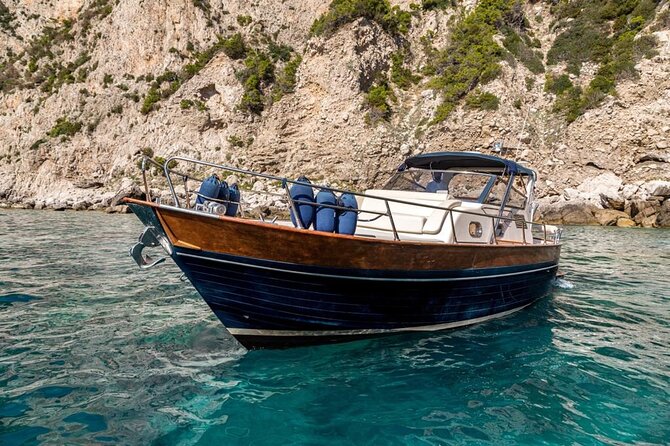 Private Tour Capri & Positano from Sorrento -Gozzo Apreamare 10 - Weather and Sea Conditions: The Real Controlling Factor