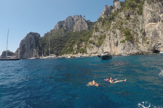 Private tour of Capri - Stop 1, the Sorrento Coast: Regina Giovanna to Marina di Puolo