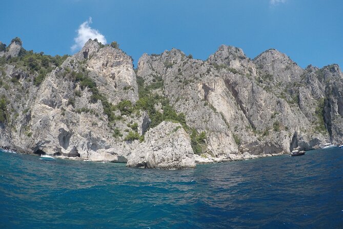 Private tour of Capri - Stop 2, Capri by boat: how to see the island without rushing