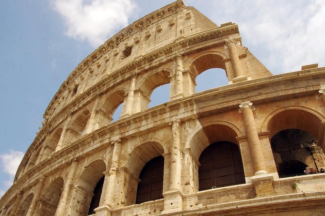 Private Transfer from Amalfi to Rome with 2 hours for sightseeing - Comfort and vehicle choice for real-life luggage