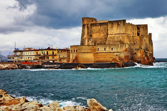 Private transfer from Naples to the Amalfi Coast, or vice versa - Choose your direction: Naples starts or Amalfi Coast ends