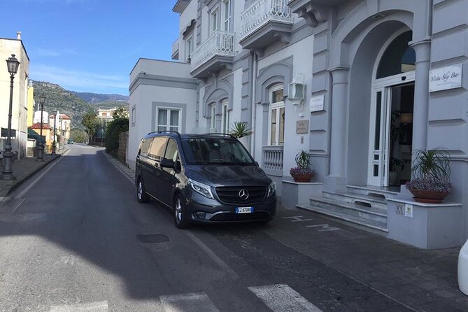 Private Transfer from Sorrento area to Rome - Early-flight timing and the real meaning of the service hours
