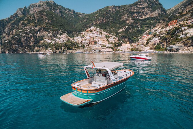 Shared boat tour to the Amalfi Coast from Sorrento - Boat comfort reality check: shade is the big issue to plan around
