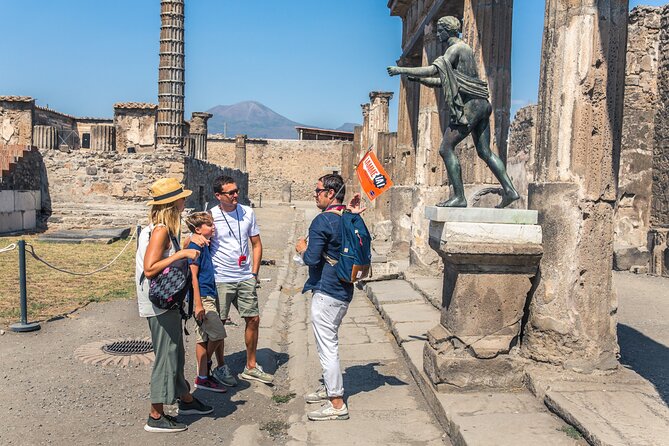Skip the Line Pompeii Guided Tour from Sorrento - Stop 3: Foro de Pompeya, the civic core (about 10 minutes)