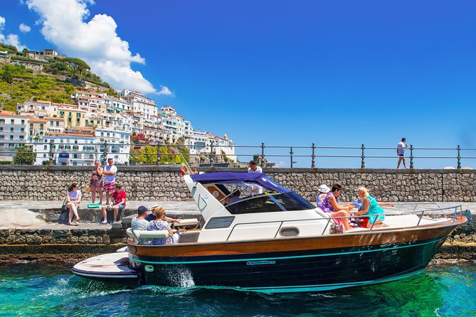 Small Group Boat Day Excursion to the Amalfi Coast from Sorrento - Amalfi for 1.5 hours: what you can realistically do from the dock