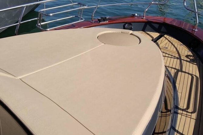 Small group boat tour from Sorrento to Capri - Key highlights to watch for