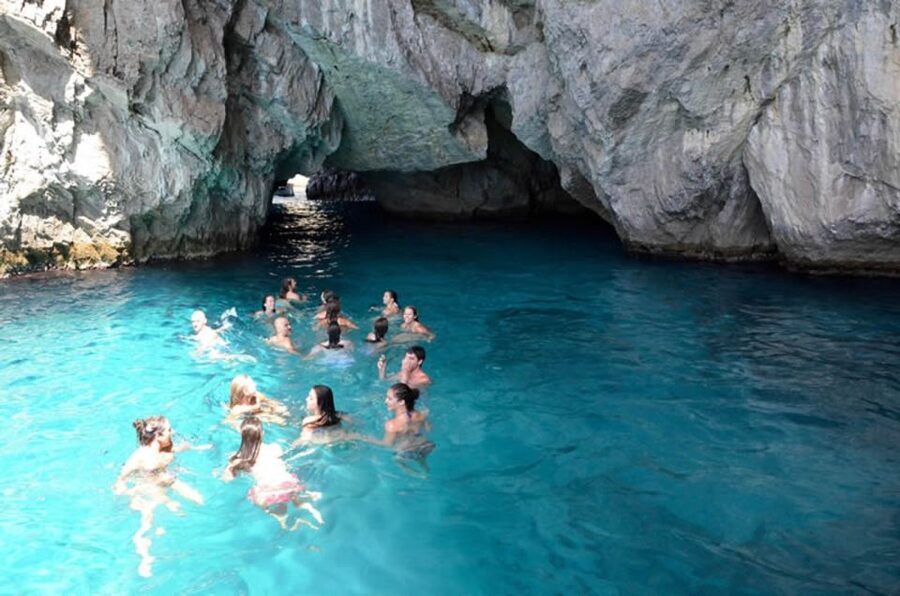 Sorrento: Capri and Blue Grotto Boat Cruise with Drinks - Who Should Book This Capri Cruise, and Who Might Prefer Something Else