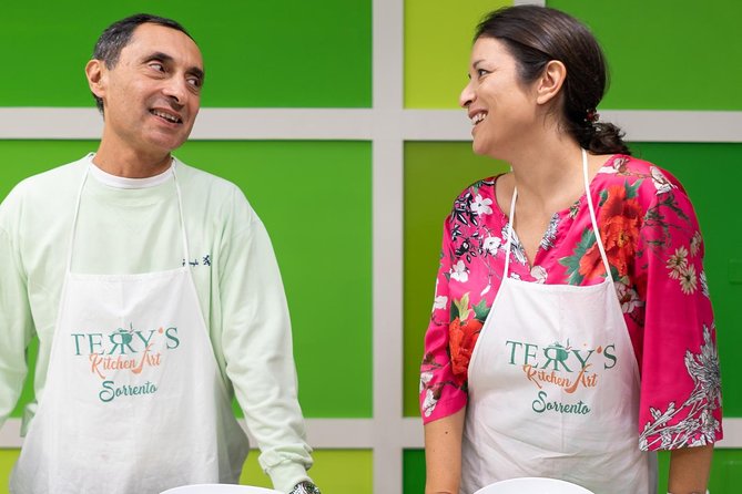 Sorrento Cooking Experience - Terry's kitchen - Pasta And Neapolitan Ragù: Working Fresh From Scratch