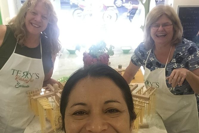 Sorrento Cooking Experience - Terry's kitchen - Wine, Limoncello, And Eating At The End