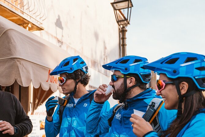 Sorrento e-bike adventure: olive oil and lemon tasting - Stop 3: The climb to Sant’Agata sui 2 Golfi (the view payoff)