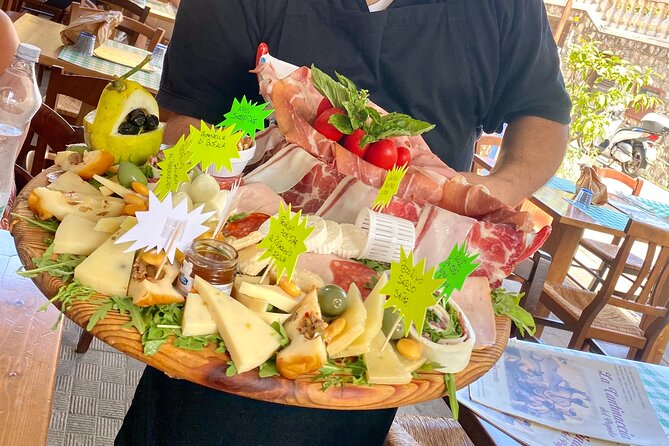 Sorrento Food & Wine Tour - 'Taste of Sorrento' - How Vanessa and Lee Keep the Day Social and Not Stiff