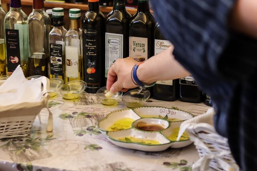Sorrento: Guided Olive Mill Visit with Tastings - Liqueurs and cream liqueurs, including Limoncello variations