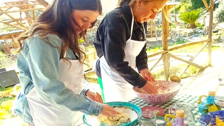 Sorrento: Half-Day Pizza Making, Wine, Limoncello & Pick-Up - Who this experience fits best (and who should think twice)