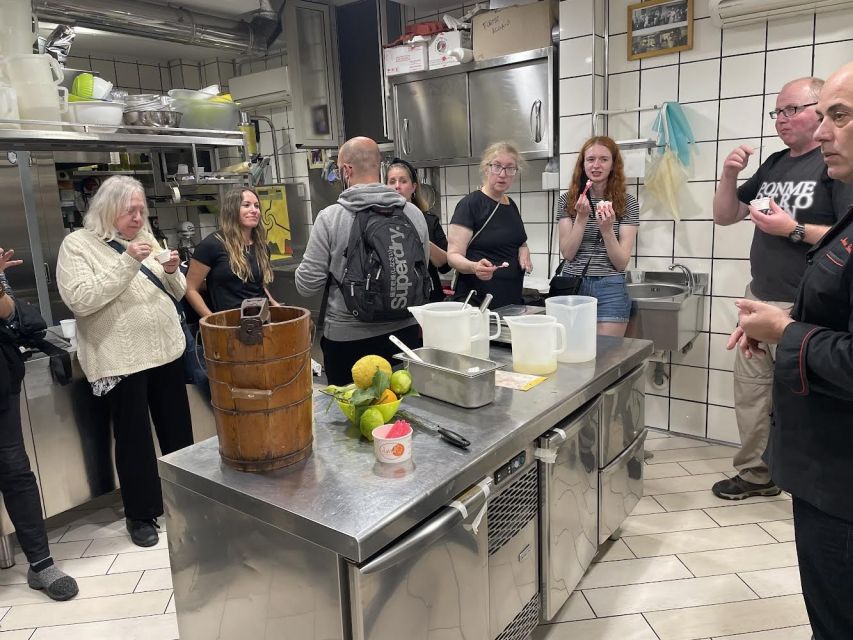 Sorrento: Ice Cream Making Demonstration with Tasting - The 75-minute flow, from ingredients to tasting