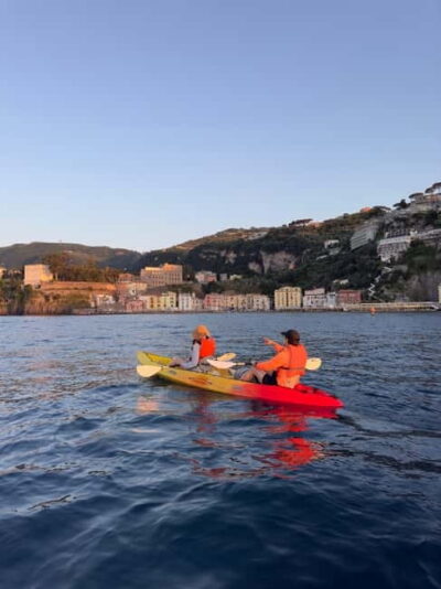 kayak small group tour to Bagni Regina Giovanna